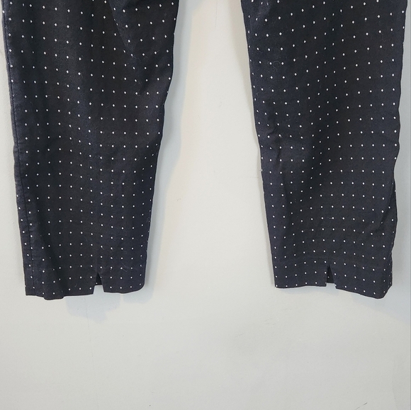 White House Black Market Pants. Ankle Length. Size 14 - Picture 6 of 6